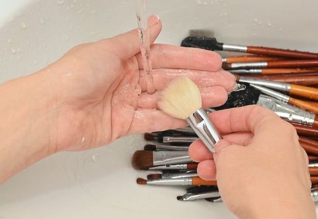 8 Affordable Makeup Brush Cleaner Products