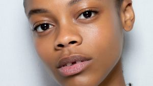 Azelaic Acid: Everything You Need To Know To Improve Acne, Rosacea and Pigmentation