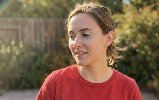 How to Do Memorial Day Sparkle Eye Makeup in 10 Minutes
